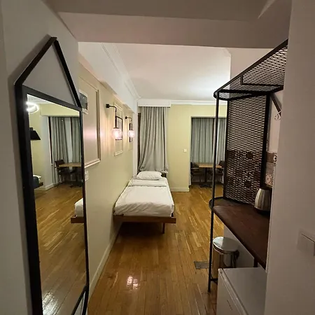 Volgarika Flats Стамбул